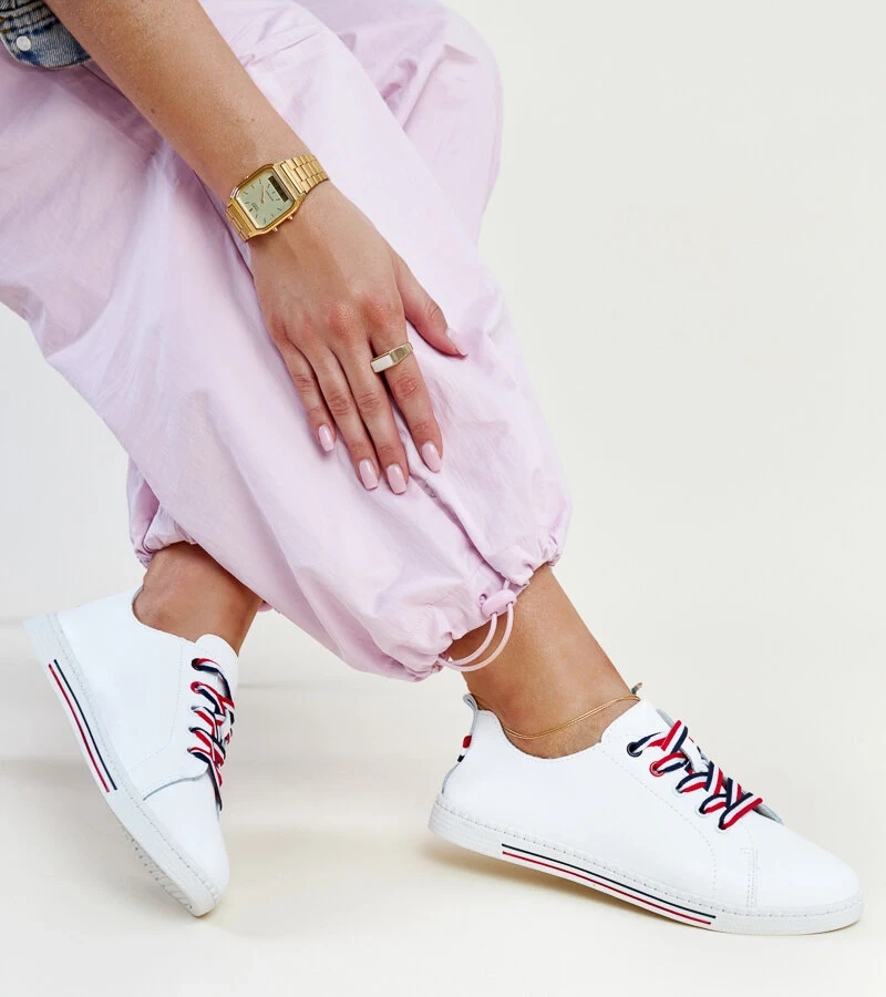 Białe skórzane trampki VINCEZA