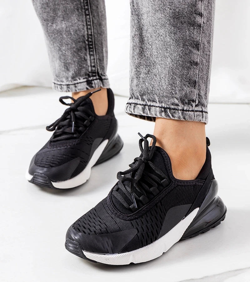 Czarne sneakersy damskie