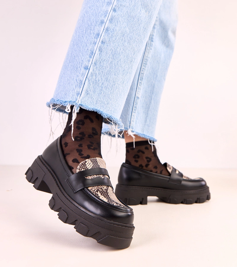 Hers Czarne mokasyny z motywem skóry węża