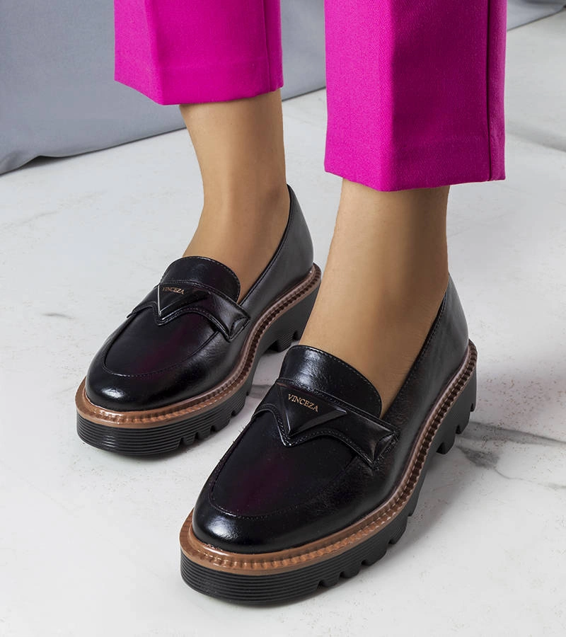 Półbuty czarne ze skórzaną wkładką