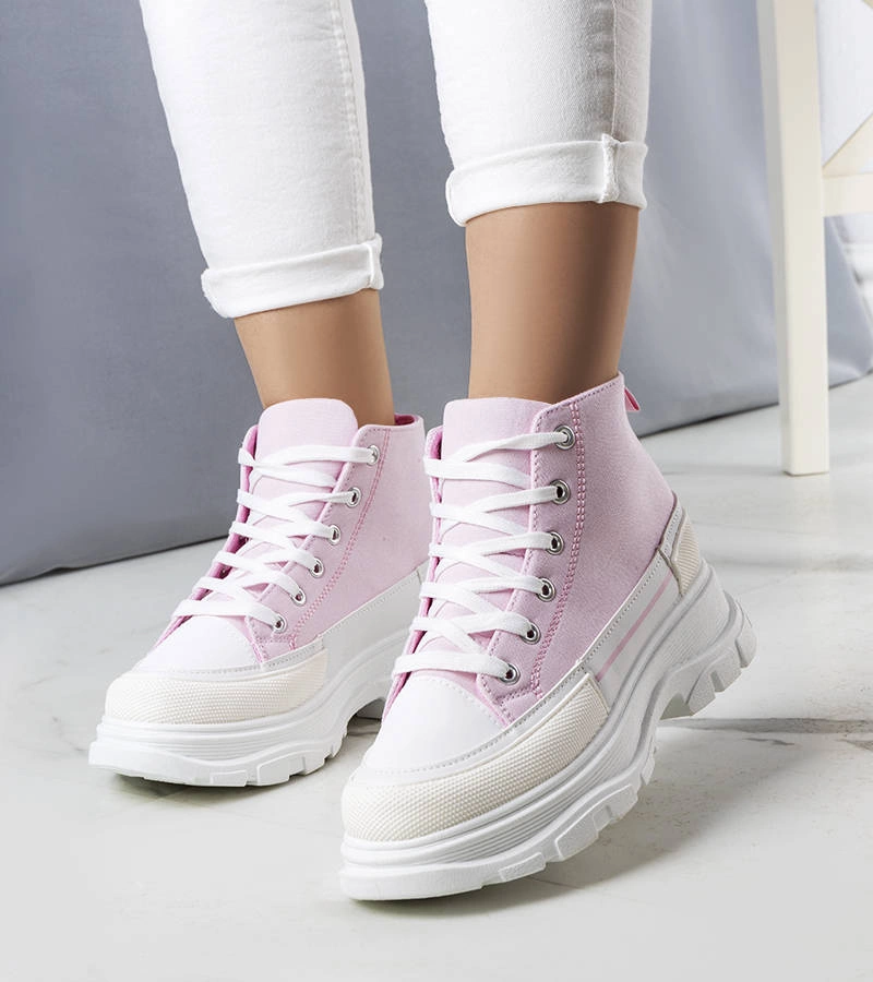 Różowe trampki za kostkę