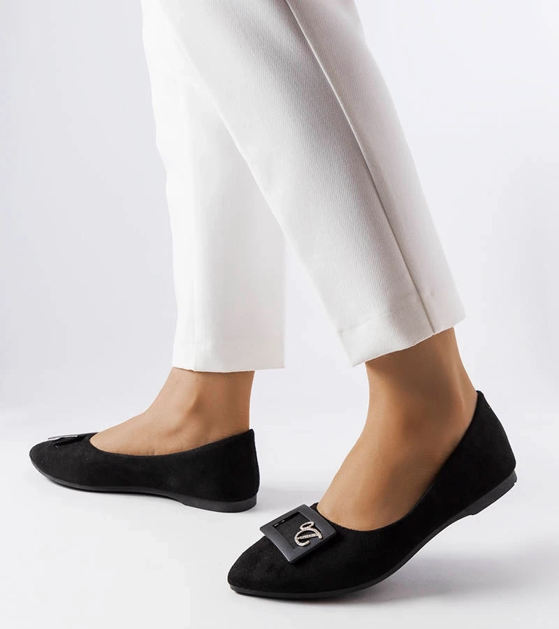 Czarne balerinki z eko-zamszu