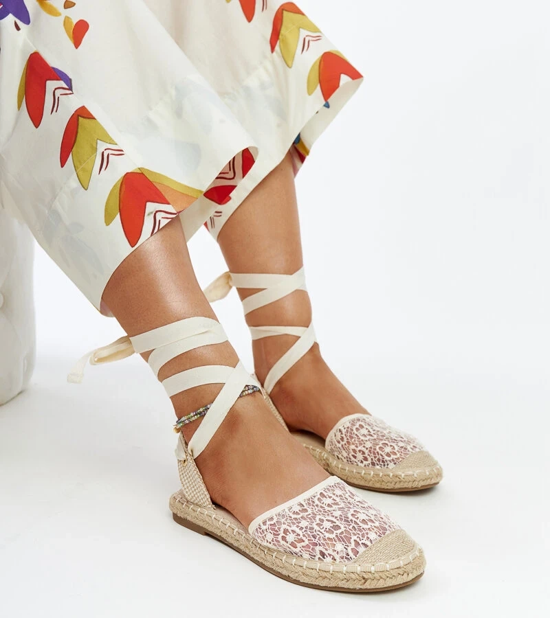 Hers Beżowe koronkowe espadryle z odkrytą piętą