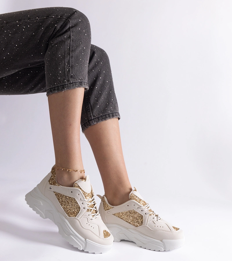 Beżowe sneakersy damskie z brokatowymi wstawkami