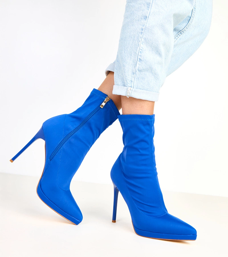 Hers Niebieskie satynowe botki na szpilce