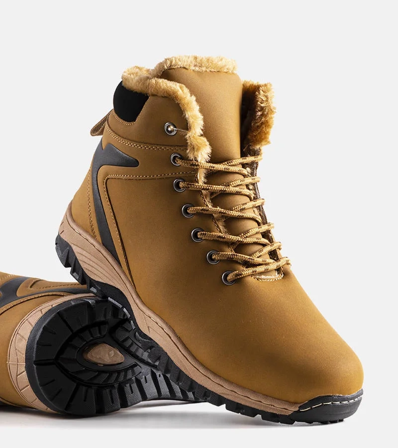 Brązowe ocieplane trekkingi