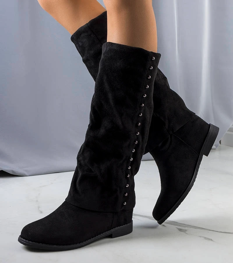 Czarne kozaki na ukrytym koturnie