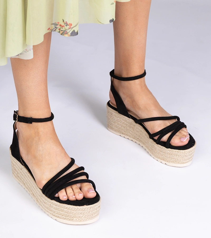 Hers Czarne sandały espadryle na platformie