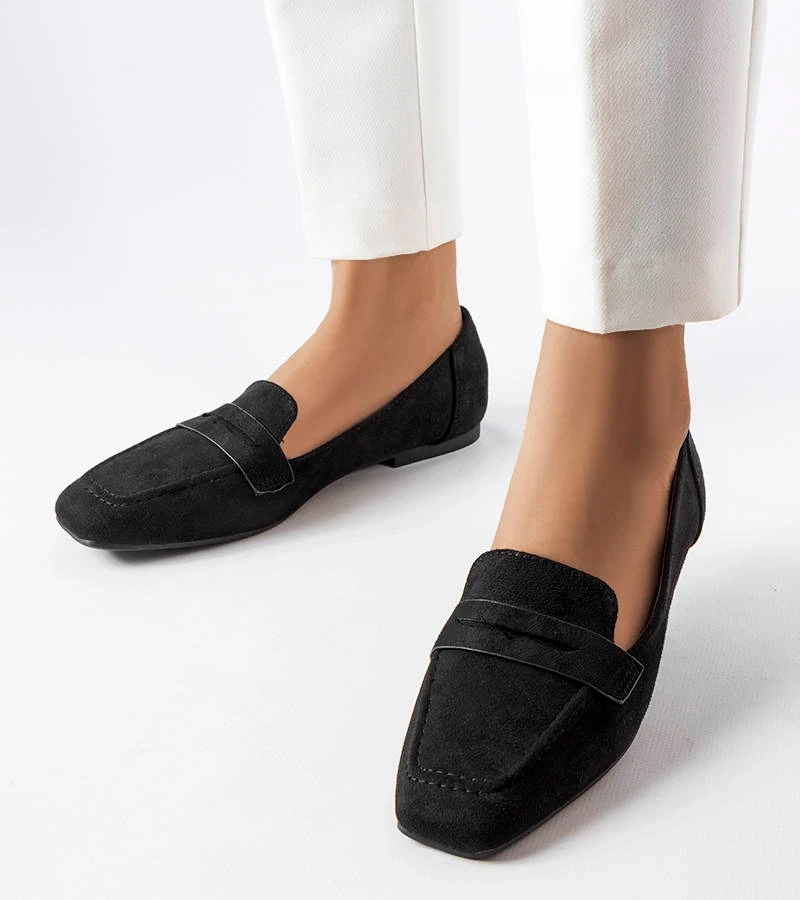 Czarne mokasyny z kwadratowym noskiem