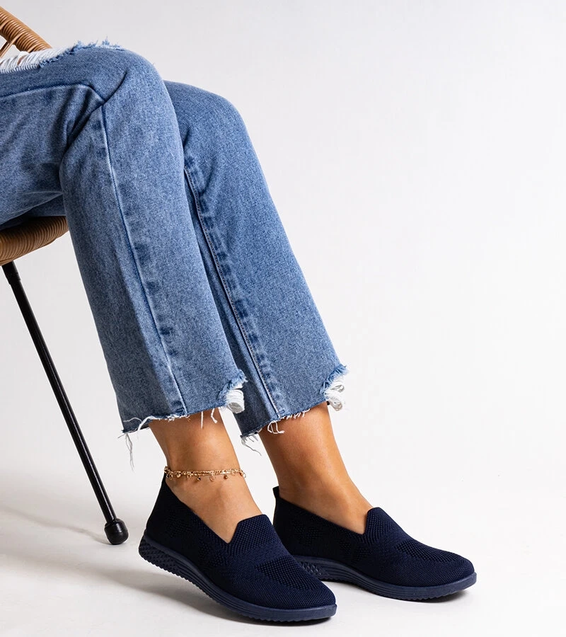 Granatowe wsuwane tenisówki