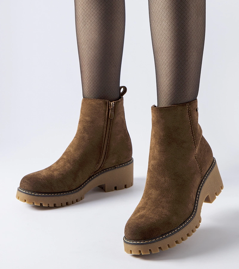 Brązowe ocieplane botki na grubej podeszwie