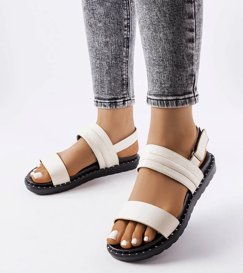 Beżowe sandały błyszczące na rzepy