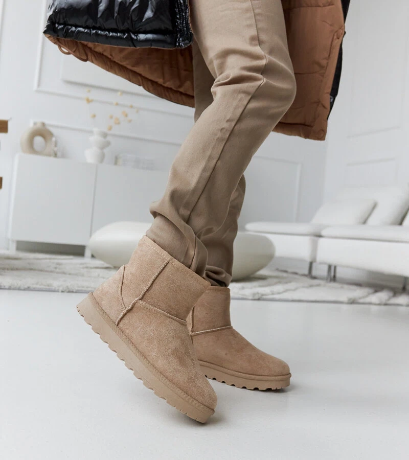 Brązowe ocieplane krótkie śniegowce