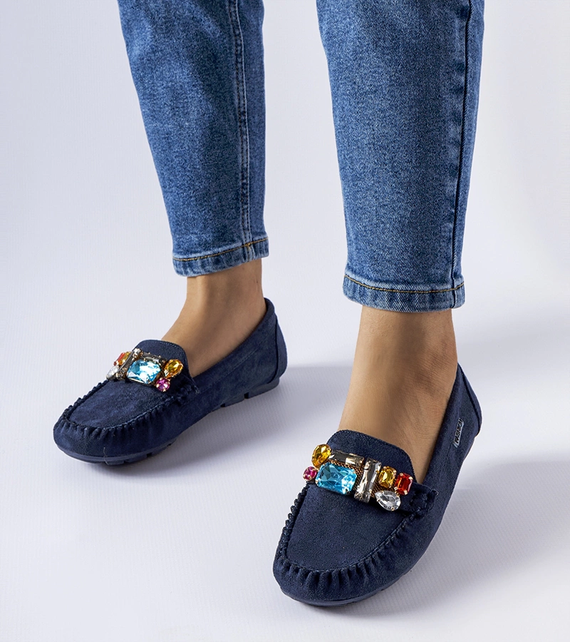 Granatowe mokasyny z kolorowymi cyrkoniami