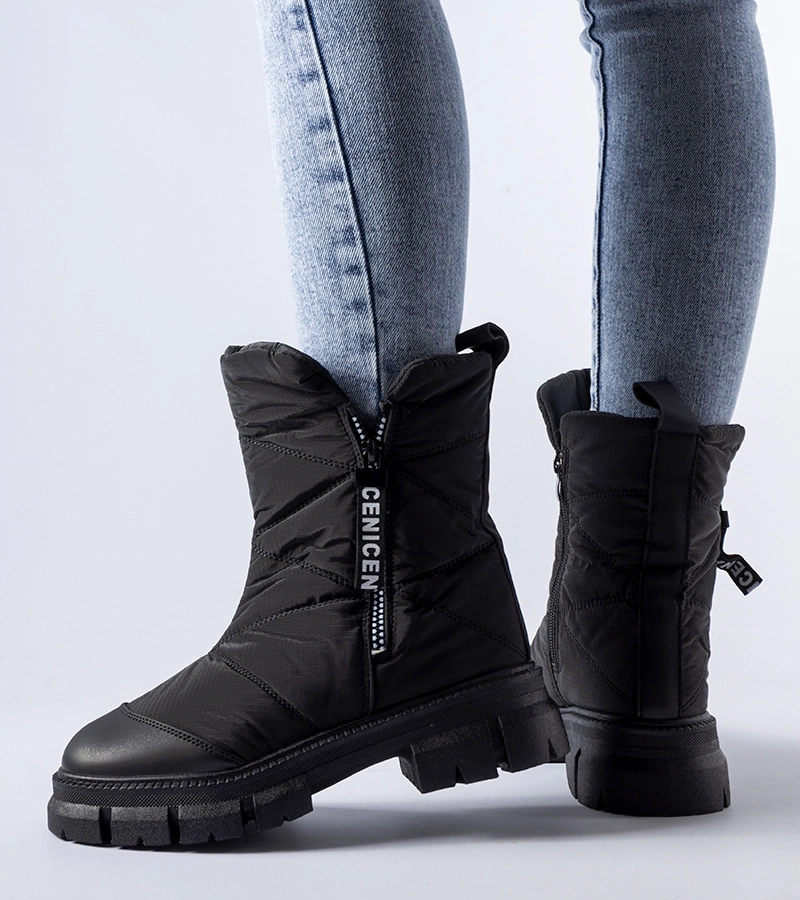 Czarne ocieplane pikowane śniegowce