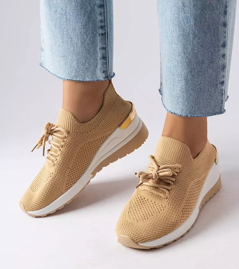 Beżowe materiałowe sneakersy