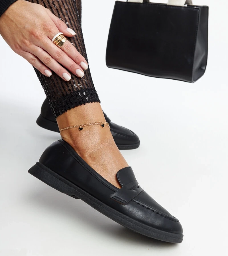 Czarne klasyczne mokasyny