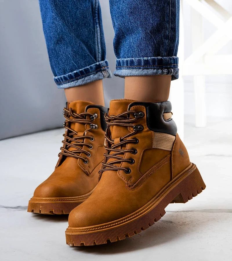 Brązowe ocieplane trapery damskie