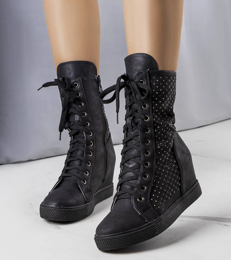 Czarne sneakersy na koturnie z cyrkoniami