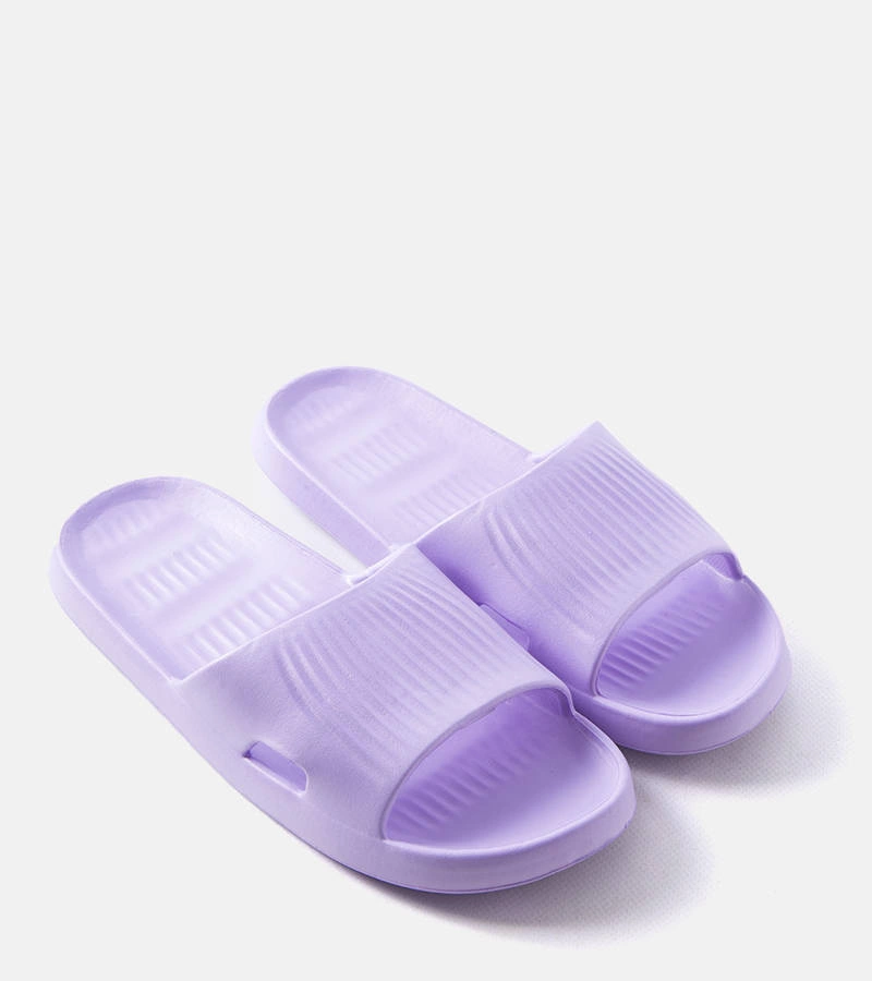 Fioletowe sportowe klapki