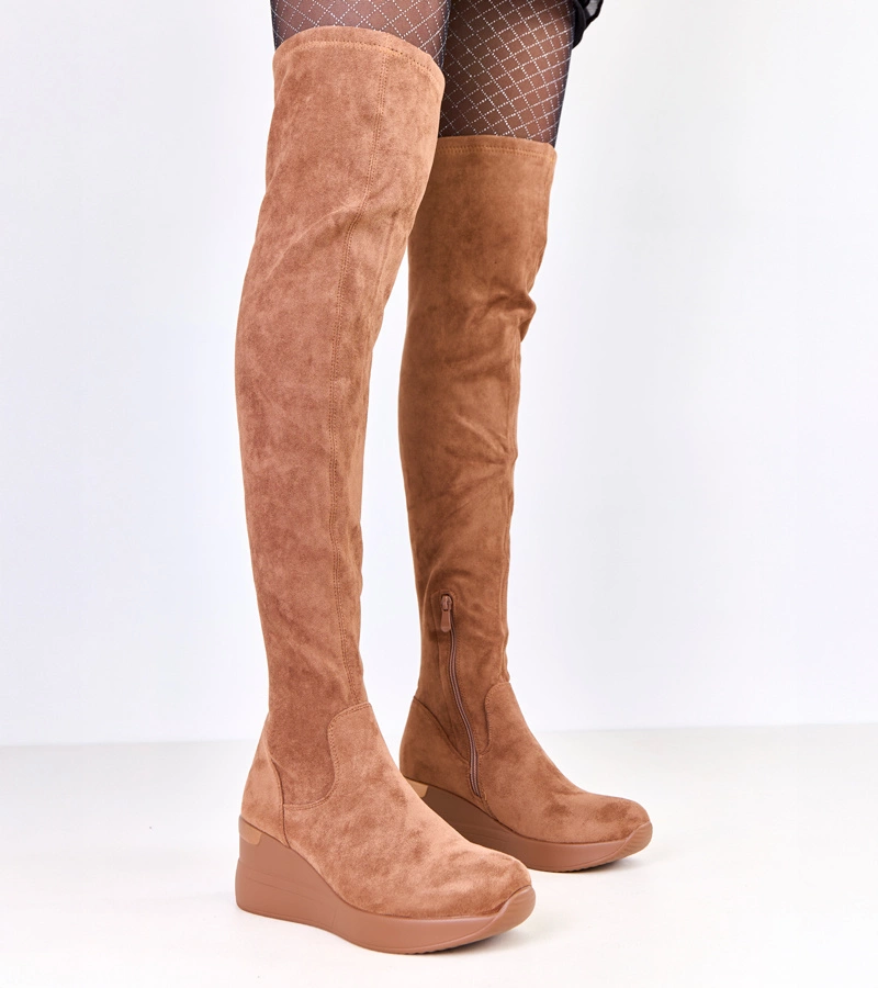 Hers Brązowe kozaki ekozamszowe na koturnie