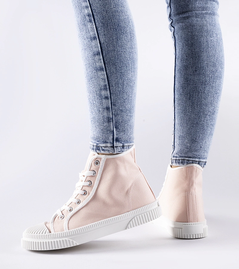 Różowe wysokie trampki