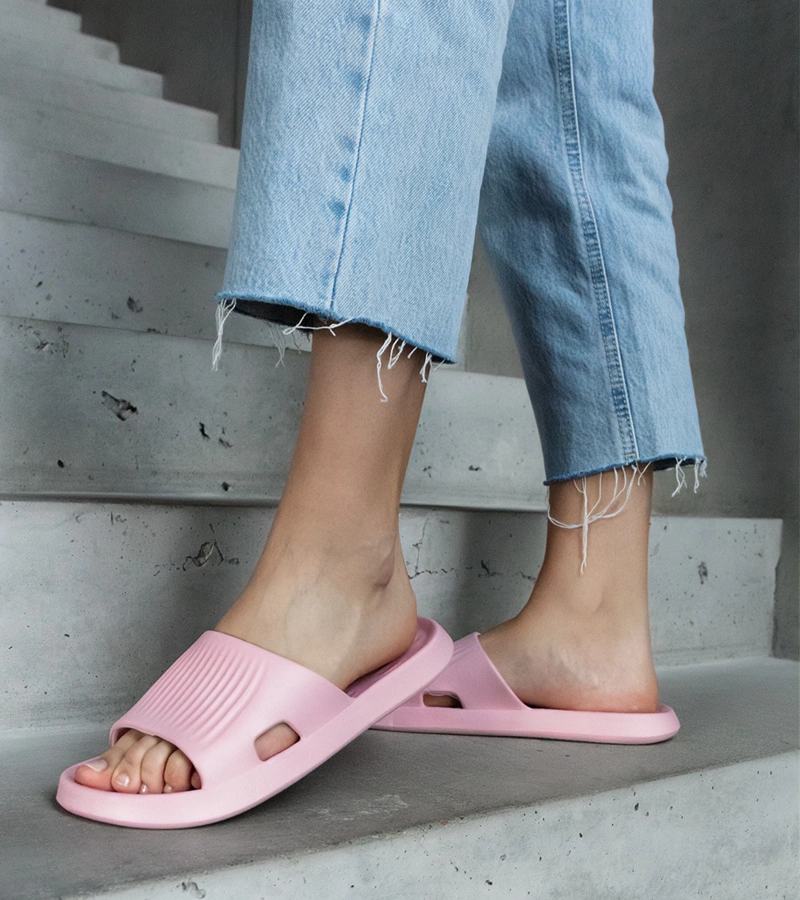 Zielone piankowe klapki