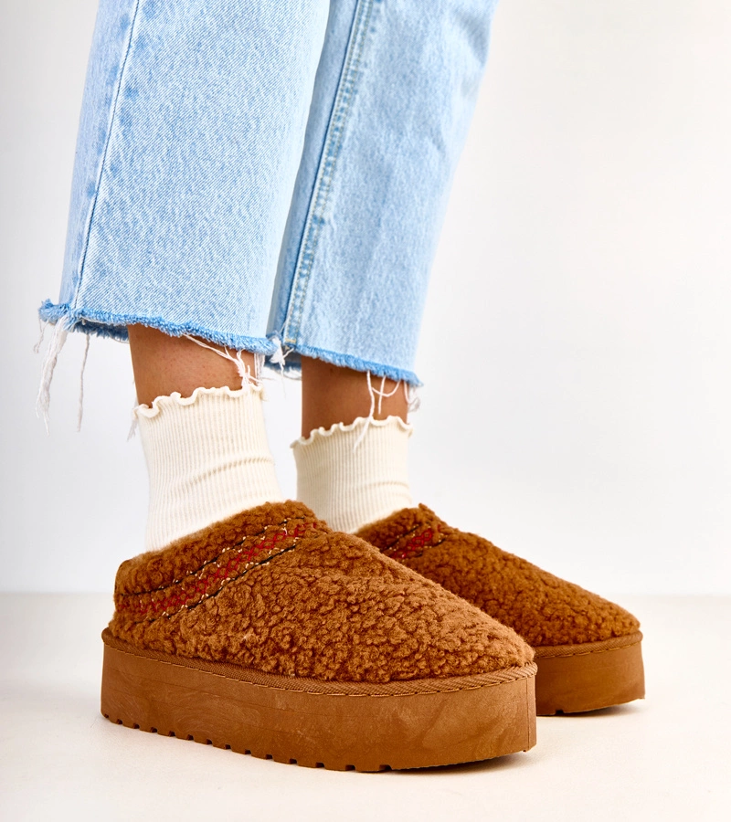 Hers Brązowe niskie śniegowce na platformie