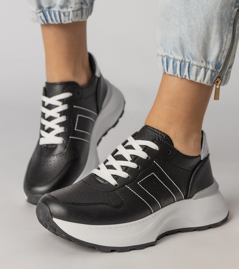 Hers Czarne sneakersy sportowe ze srebrną wstawką