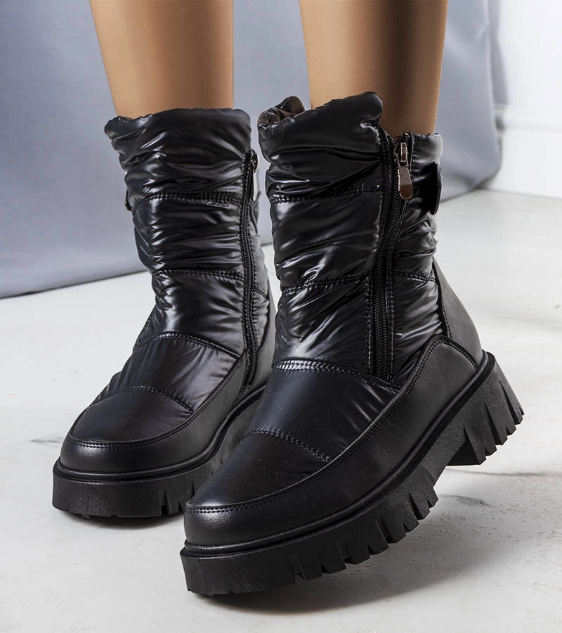 Czarne ocieplane śniegowce