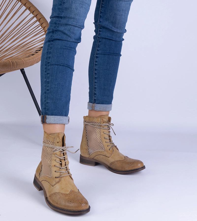 Hers botki płaskie damskie żółte ażurowe