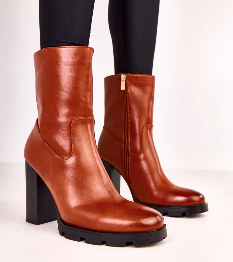 Hers Brązowe botki damskie na słupku