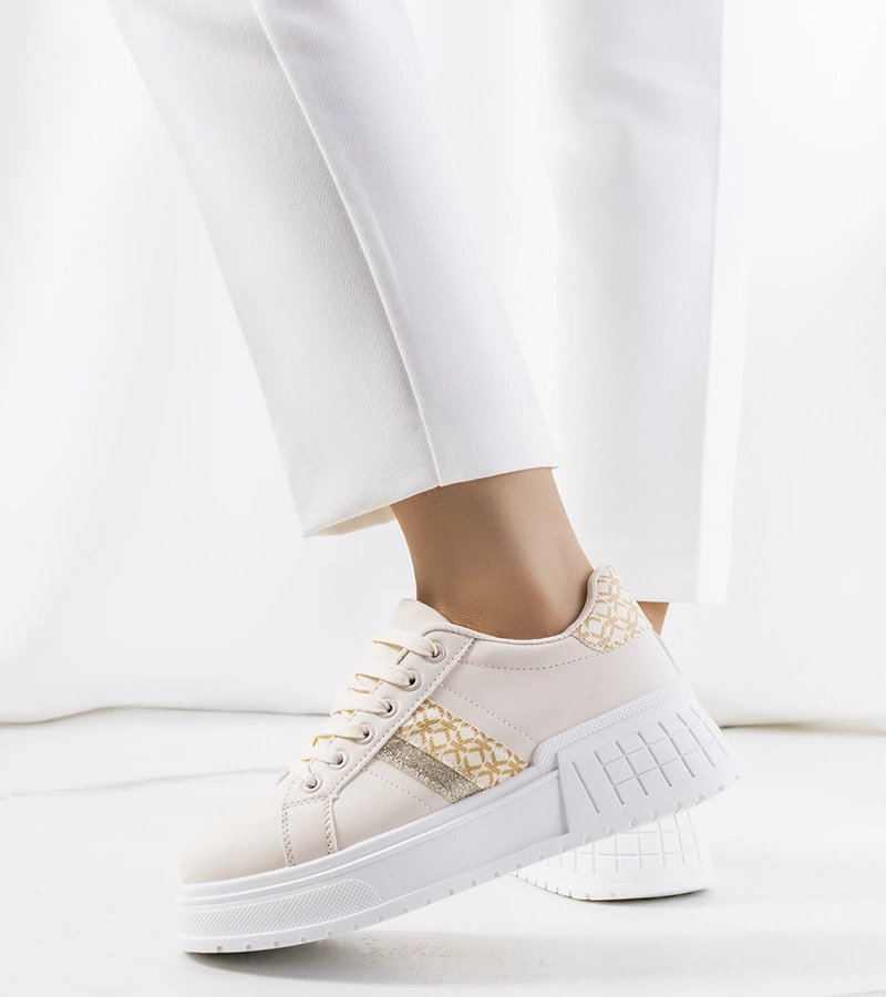 Beżowe sneakersy na platformie