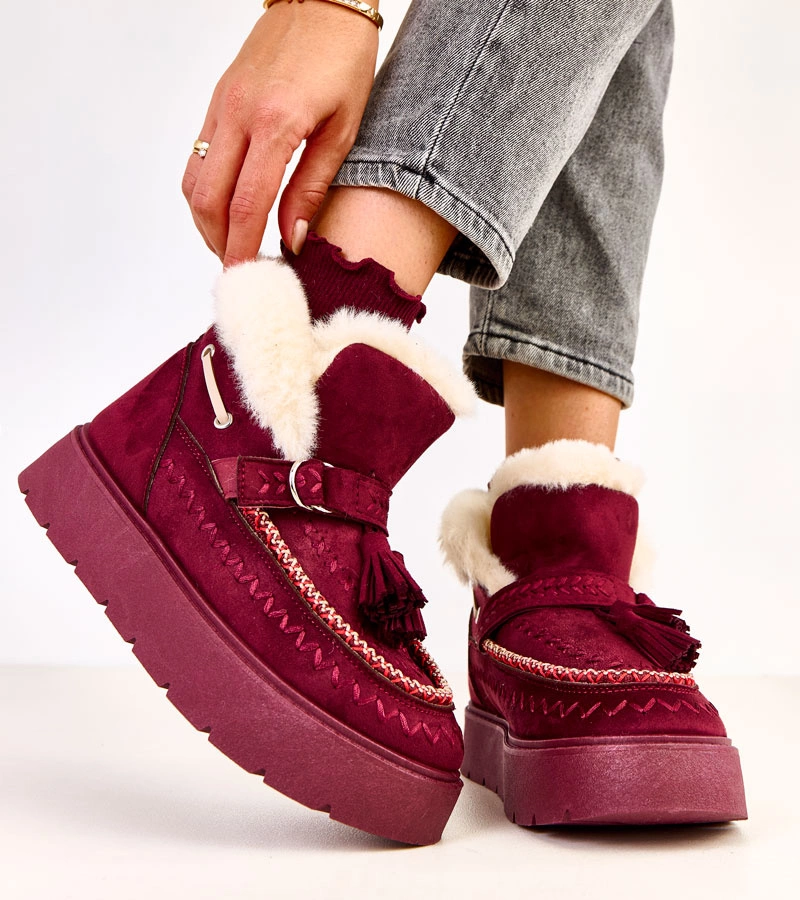 Hers Bordowe śniegowce na platformie z frędzlami