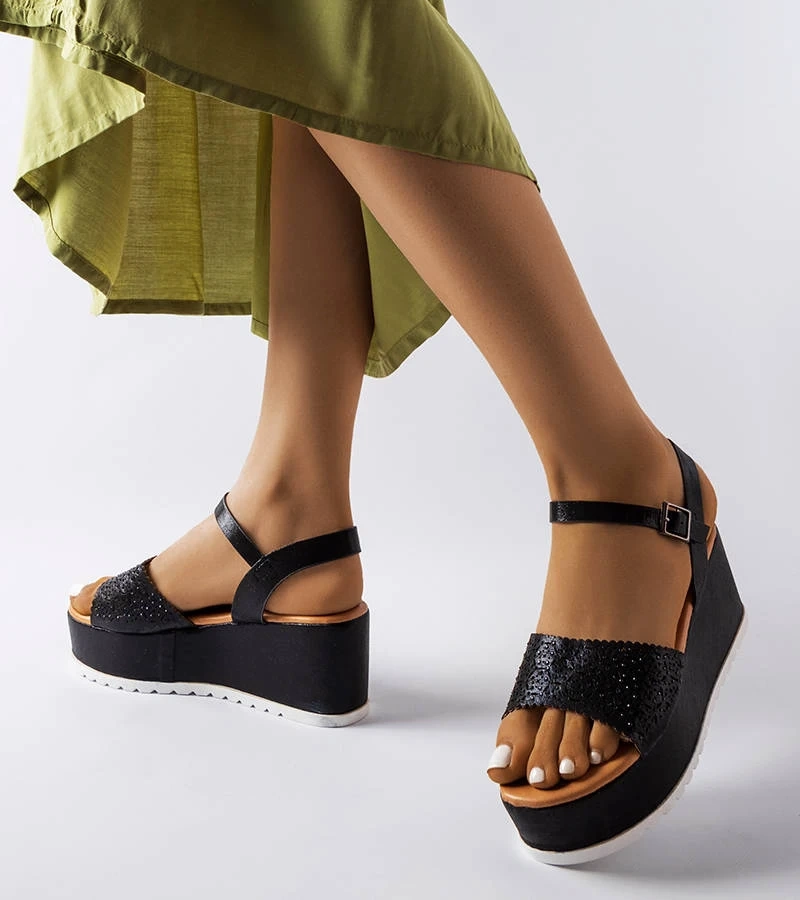 Srebrne sandały na platformie