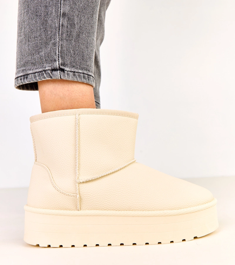 Hers Beżowe niskie śniegowce na platformie z ekoskóry