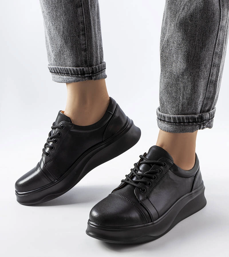 Czarne skórzane półbuty