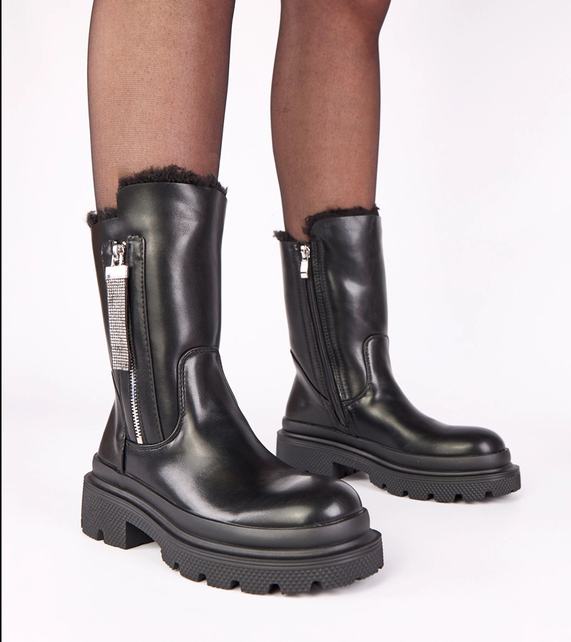 Hers Czarne botki na platformie z ozdobnym suwakiem z cyrkoniami