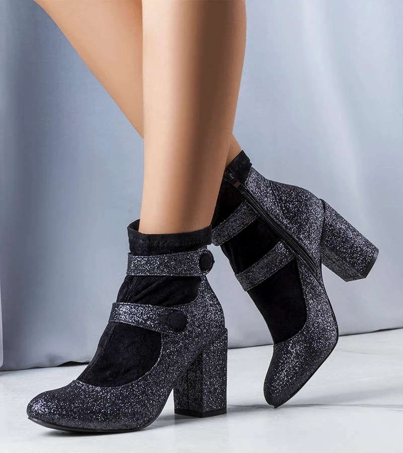 Czarne botki brokatowe