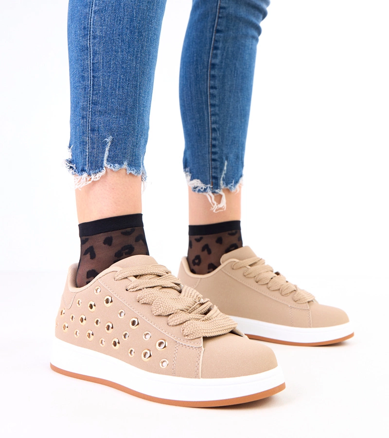 Hers Brązowe sneakersy na platformie z nitami