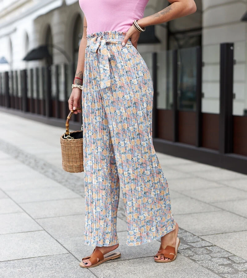 Wielokolorowe damskie plisowane spodnie w kwiatki