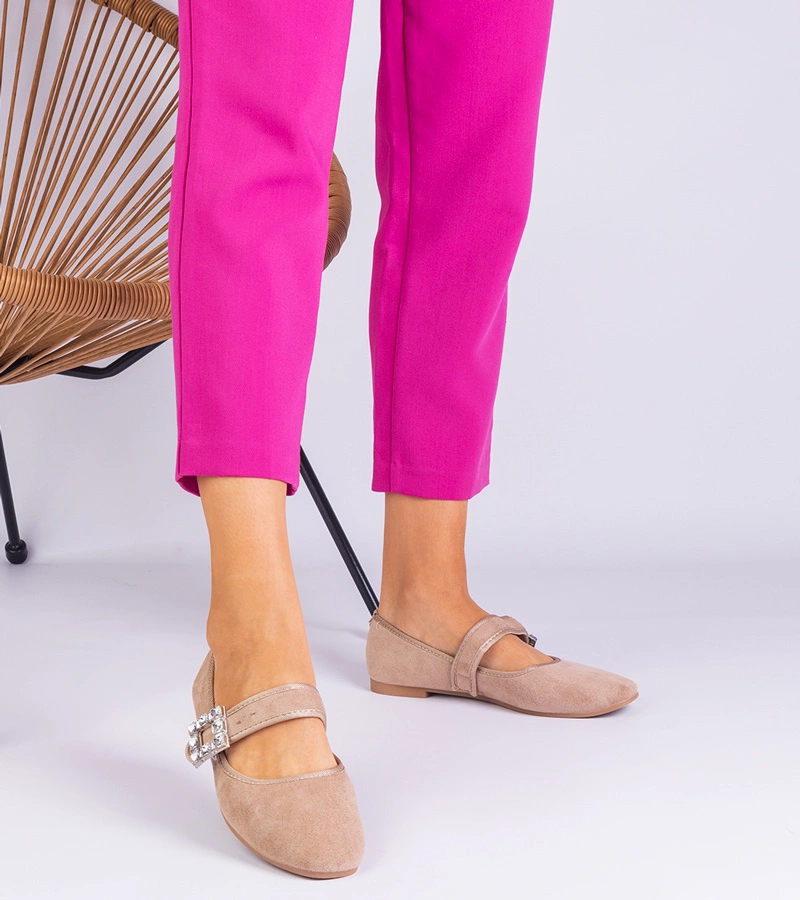 Hers Baleriny Damskie Beżowe z Klamrą i Kryształkami