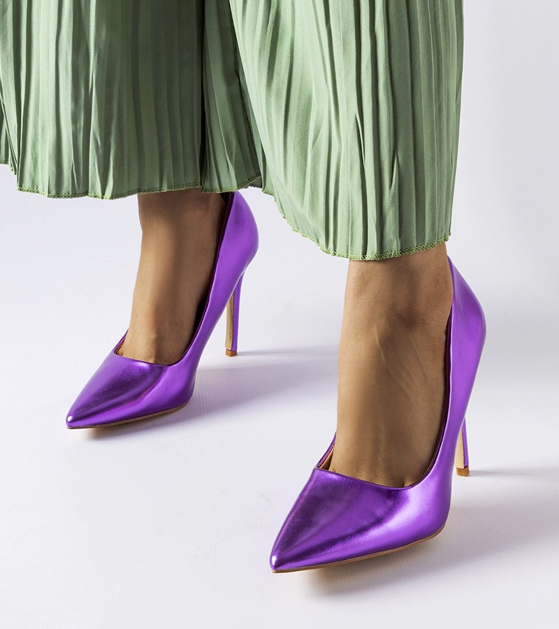 Fioletowe metaliczne szpilki