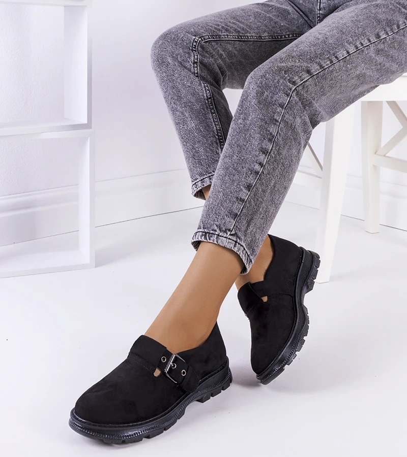 Czarne półbuty eko-zamsz