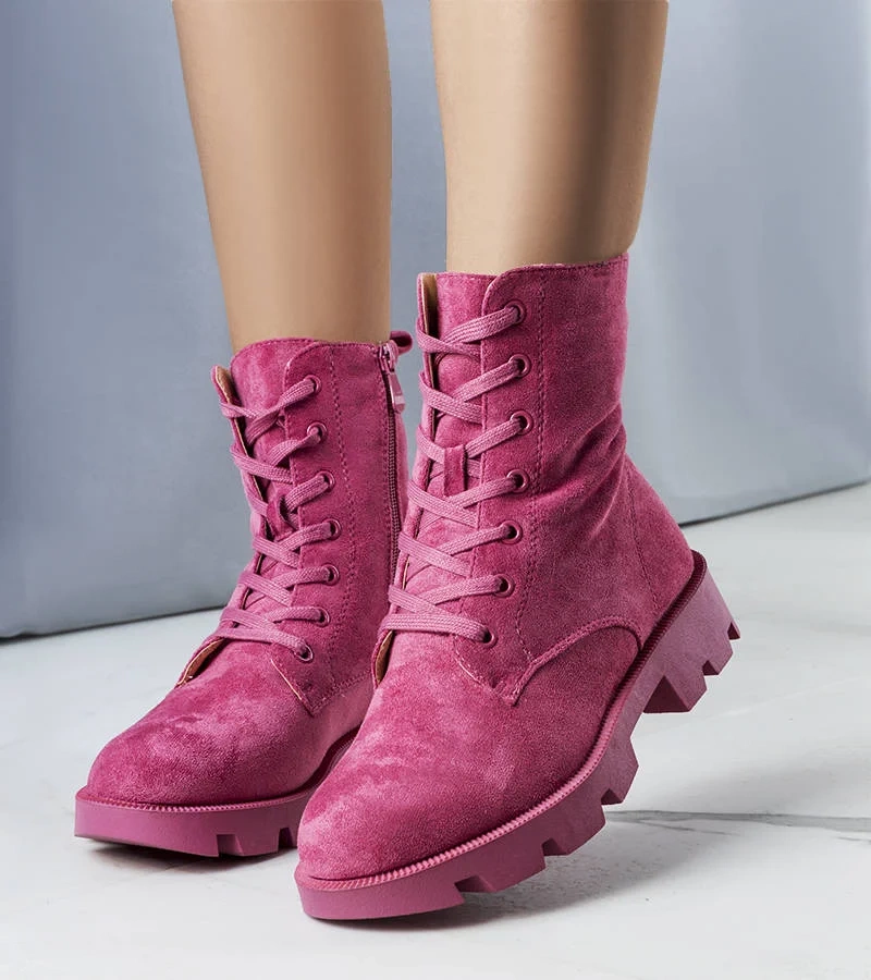 Różowe ocieplane traperki