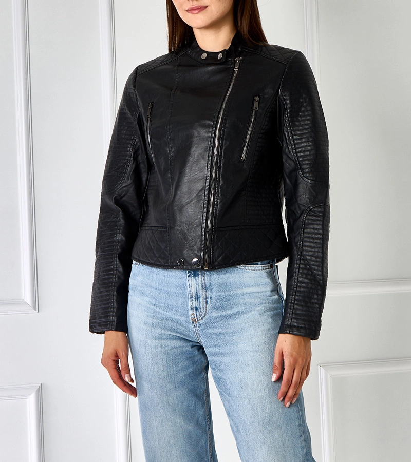 Czarna klasyczna ramoneska eko-skóra