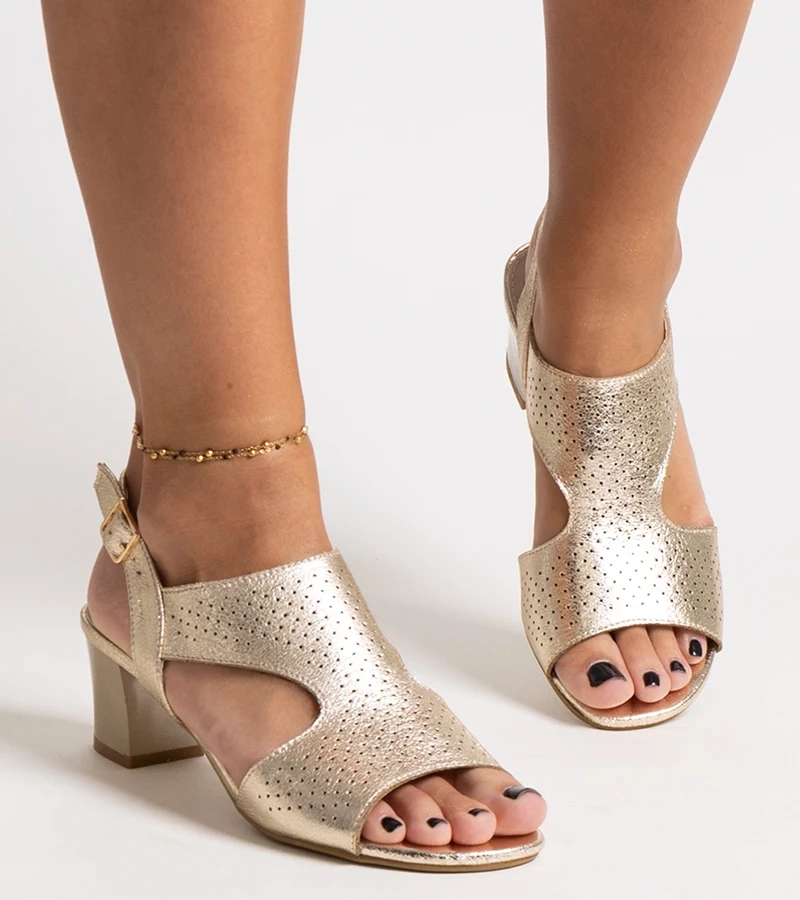 Sandały na słupku ze skórzana wkładką