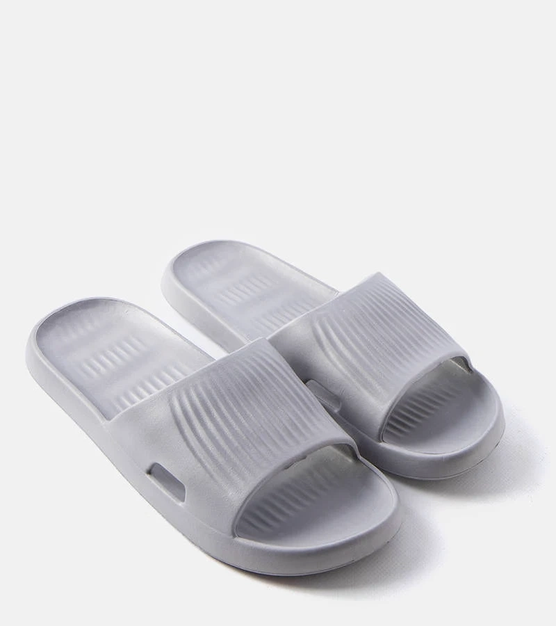 Szare męskie klapki