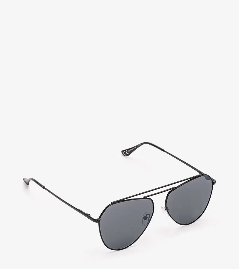 Czarne okulary pilotki