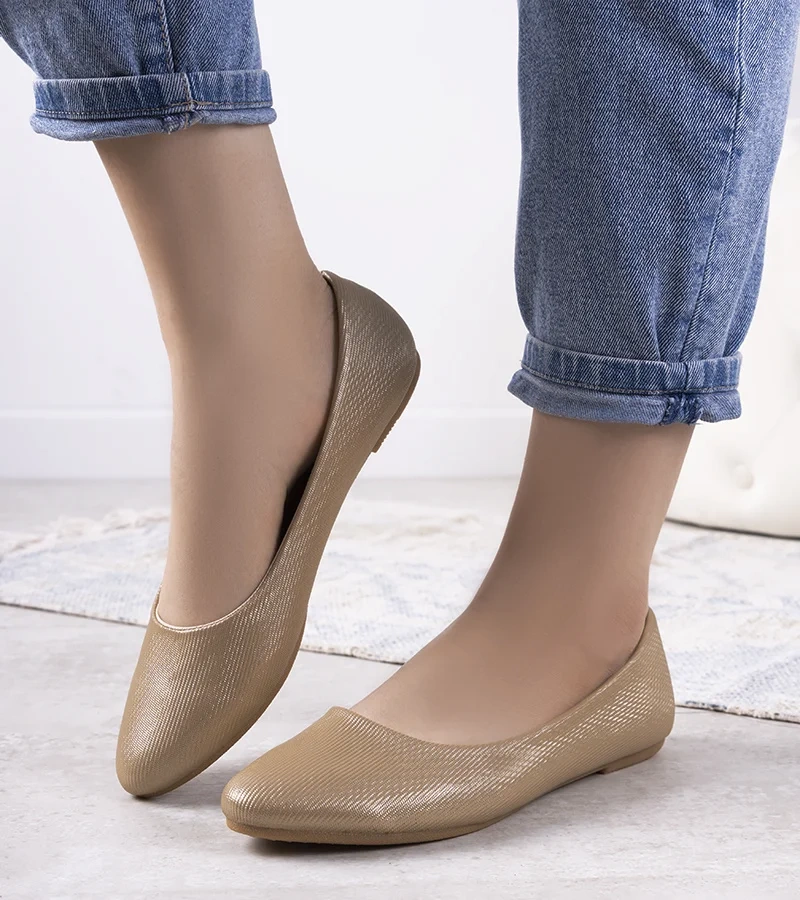 Beżowe błyszczące baleriny damskie Julie